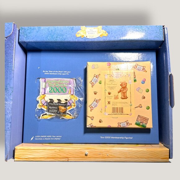 Cherished Teddies Club Membear 2000 Figurine Set With Display Box & Accessories - Picture 5 of 15